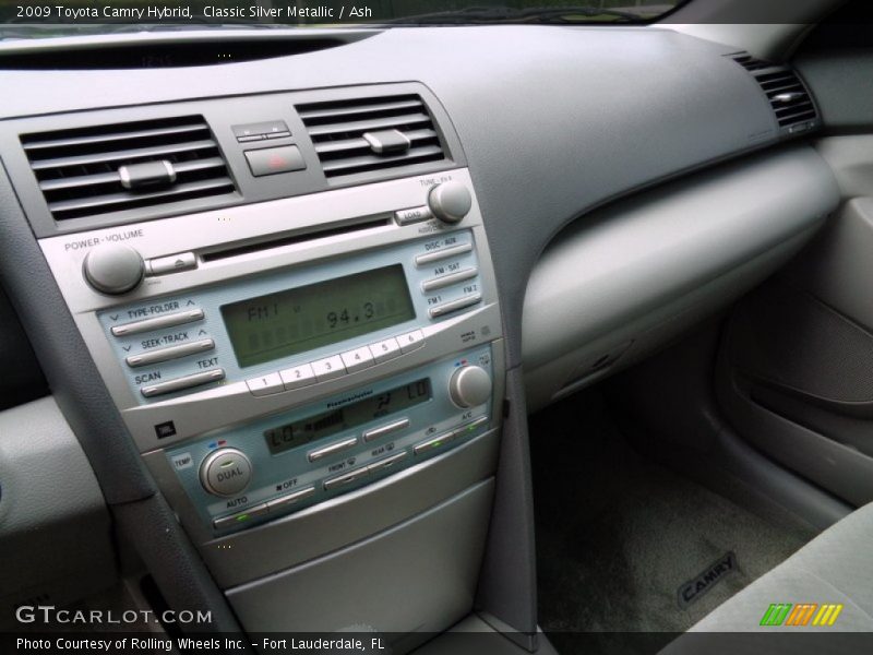 Classic Silver Metallic / Ash 2009 Toyota Camry Hybrid