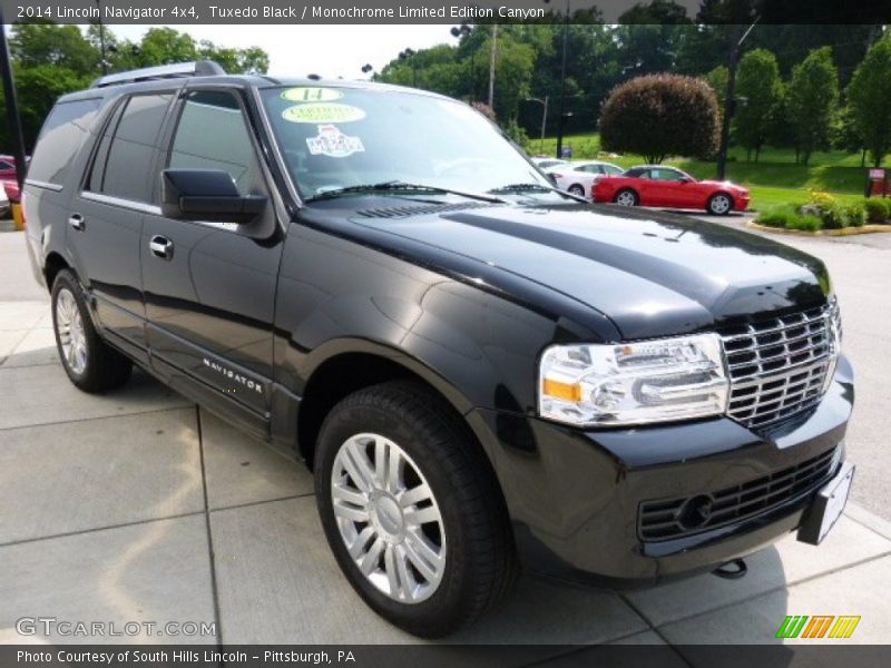 Tuxedo Black / Monochrome Limited Edition Canyon 2014 Lincoln Navigator 4x4