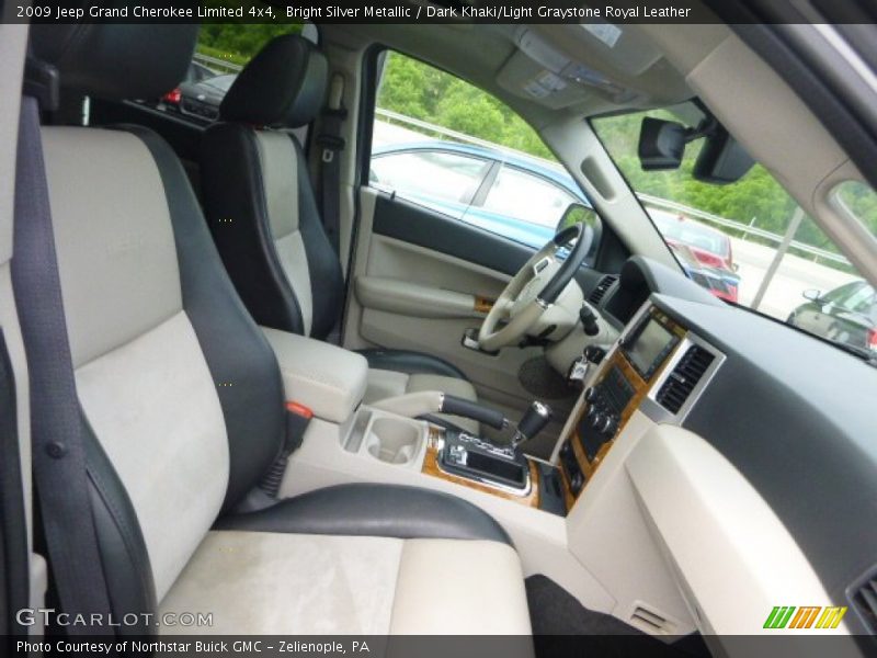 Bright Silver Metallic / Dark Khaki/Light Graystone Royal Leather 2009 Jeep Grand Cherokee Limited 4x4