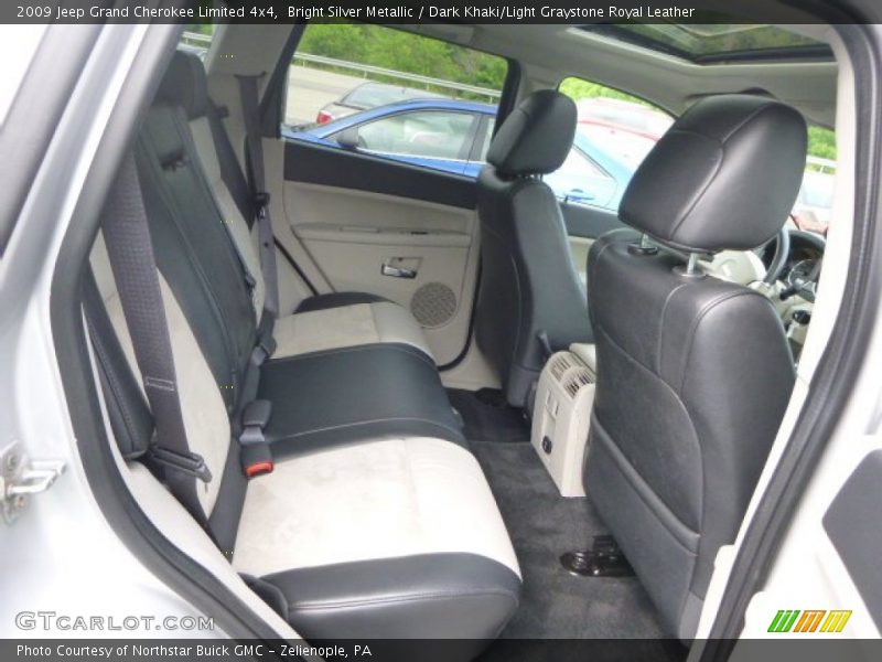 Bright Silver Metallic / Dark Khaki/Light Graystone Royal Leather 2009 Jeep Grand Cherokee Limited 4x4