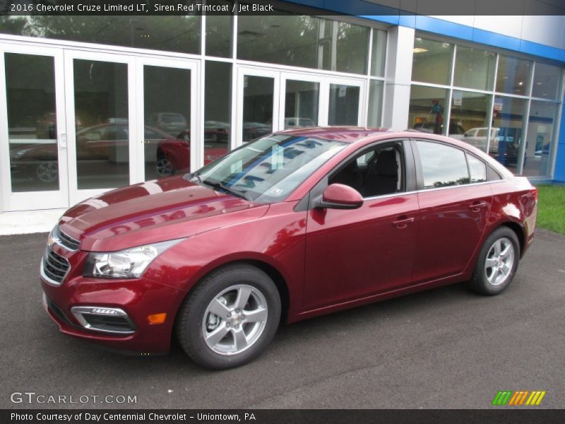 Front 3/4 View of 2016 Cruze Limited LT
