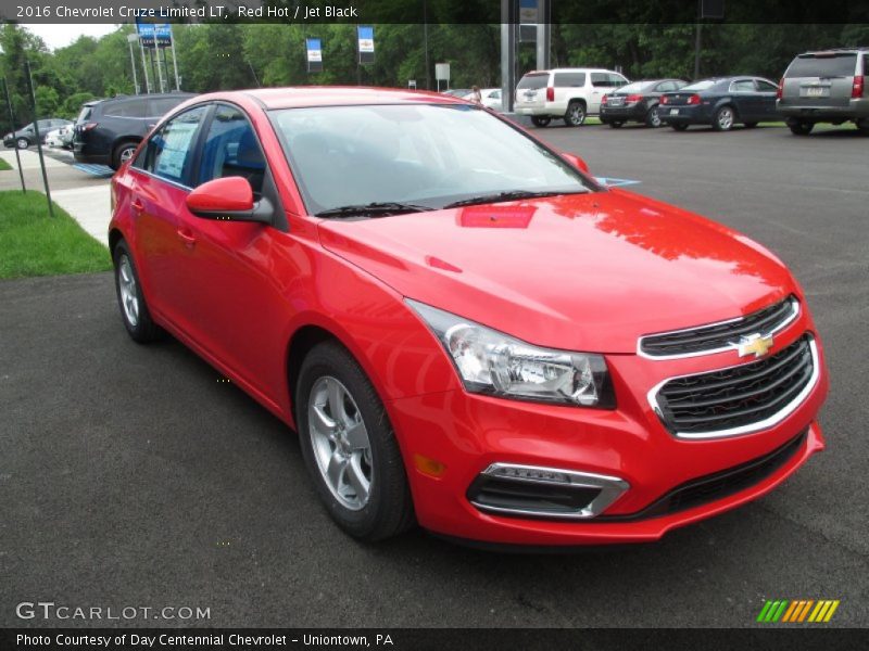 Red Hot / Jet Black 2016 Chevrolet Cruze Limited LT