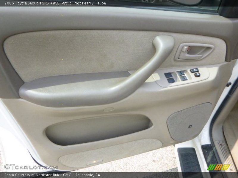 Arctic Frost Pearl / Taupe 2006 Toyota Sequoia SR5 4WD