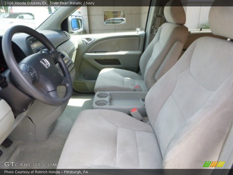 Silver Pearl Metallic / Ivory 2006 Honda Odyssey EX