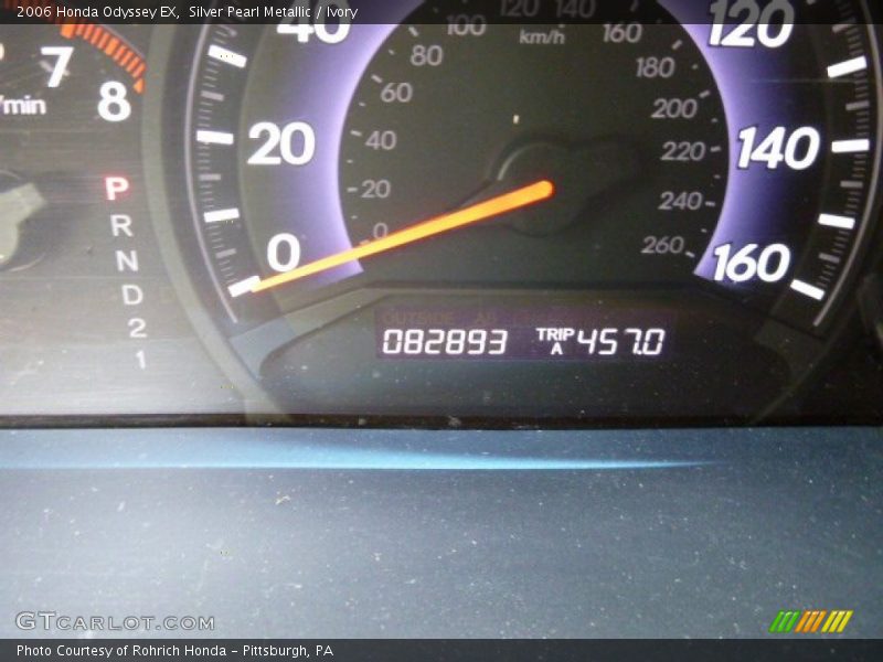 Silver Pearl Metallic / Ivory 2006 Honda Odyssey EX