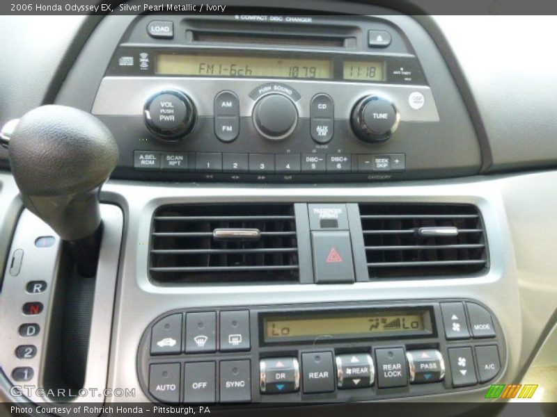 Silver Pearl Metallic / Ivory 2006 Honda Odyssey EX