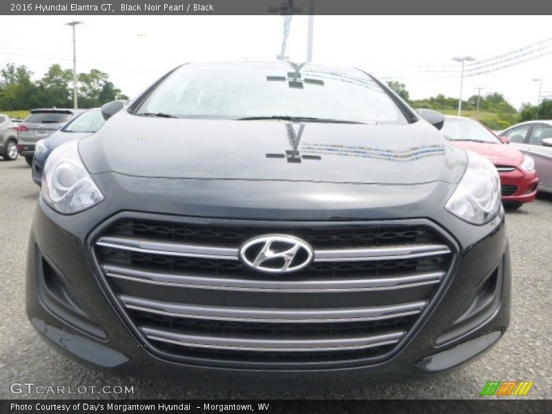 Black Noir Pearl / Black 2016 Hyundai Elantra GT