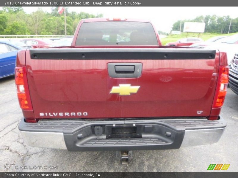 Deep Ruby Metallic / Ebony 2013 Chevrolet Silverado 1500 LT Extended Cab