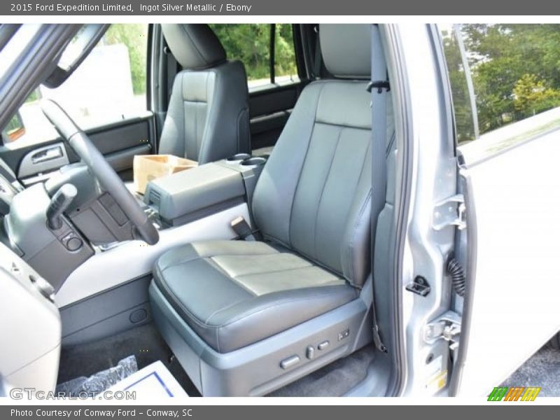 Ingot Silver Metallic / Ebony 2015 Ford Expedition Limited