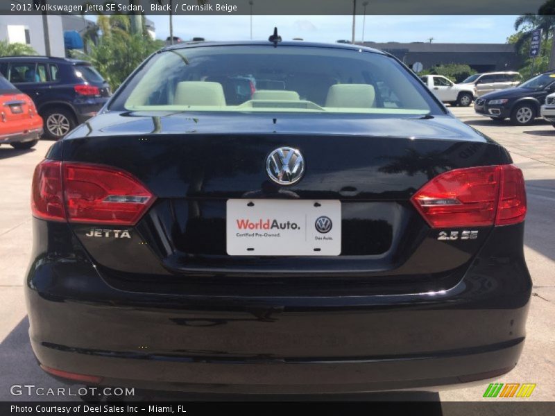 Black / Cornsilk Beige 2012 Volkswagen Jetta SE Sedan