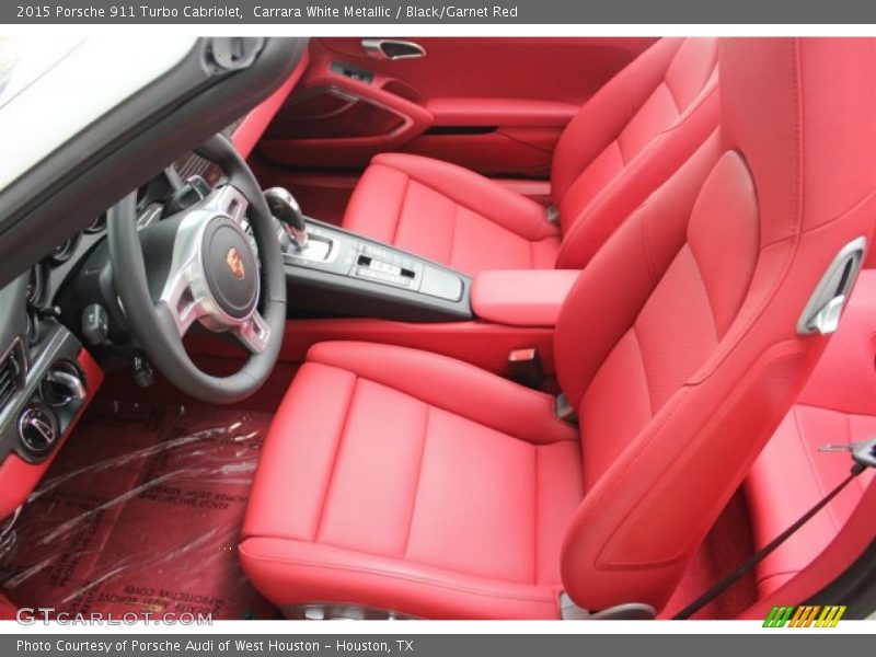 Carrara White Metallic / Black/Garnet Red 2015 Porsche 911 Turbo Cabriolet