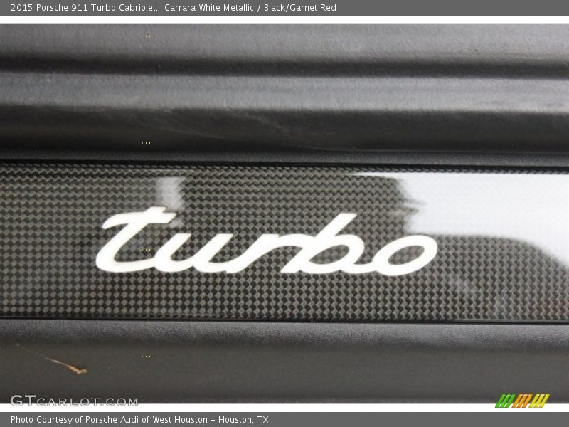Carrara White Metallic / Black/Garnet Red 2015 Porsche 911 Turbo Cabriolet