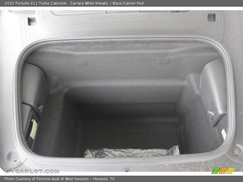 Carrara White Metallic / Black/Garnet Red 2015 Porsche 911 Turbo Cabriolet