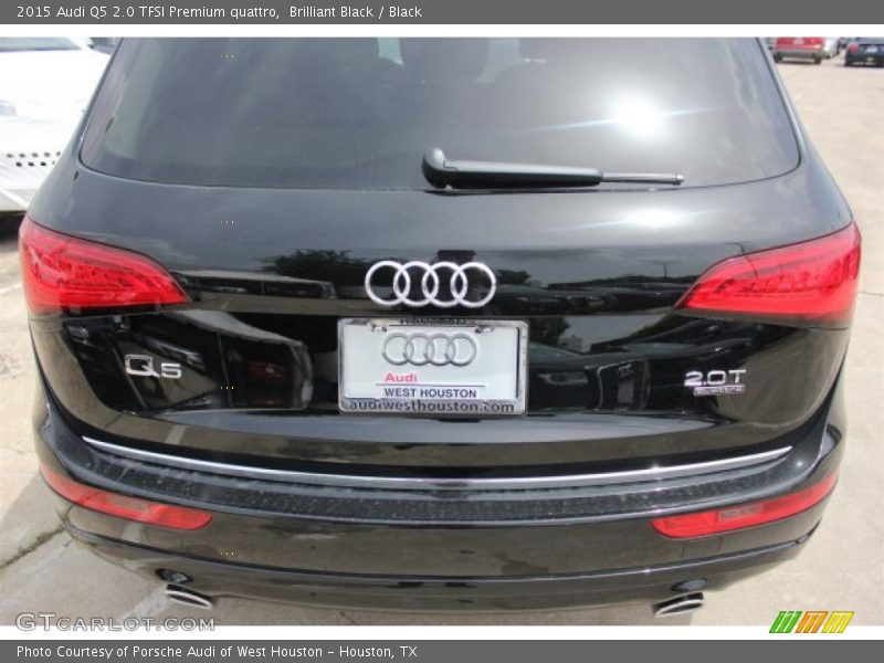 Brilliant Black / Black 2015 Audi Q5 2.0 TFSI Premium quattro