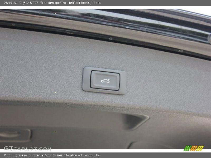 Brilliant Black / Black 2015 Audi Q5 2.0 TFSI Premium quattro