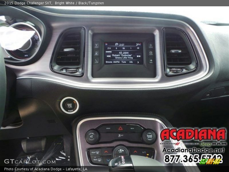 Bright White / Black/Tungsten 2015 Dodge Challenger SXT