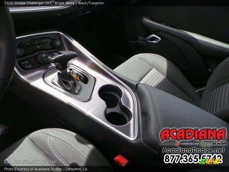 Bright White / Black/Tungsten 2015 Dodge Challenger SXT