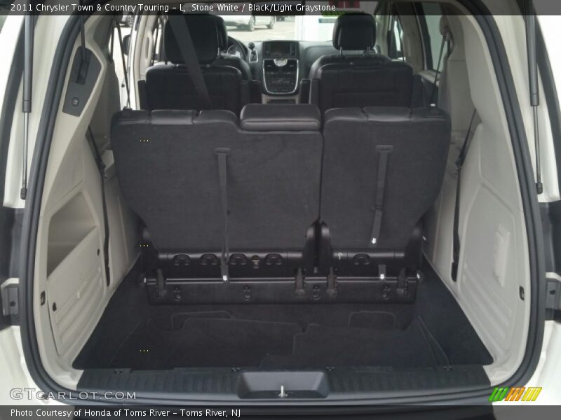 Stone White / Black/Light Graystone 2011 Chrysler Town & Country Touring - L