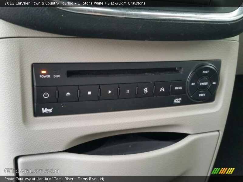 Stone White / Black/Light Graystone 2011 Chrysler Town & Country Touring - L