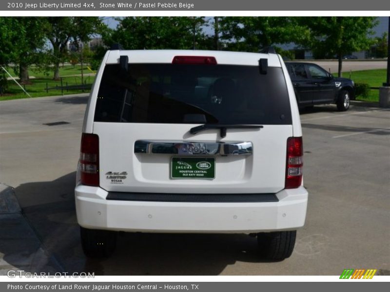 Stone White / Pastel Pebble Beige 2010 Jeep Liberty Limited 4x4