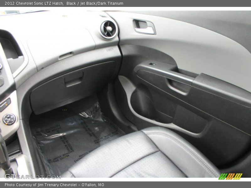 Black / Jet Black/Dark Titanium 2012 Chevrolet Sonic LTZ Hatch
