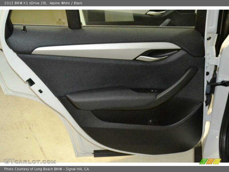 Alpine White / Black 2013 BMW X1 sDrive 28i