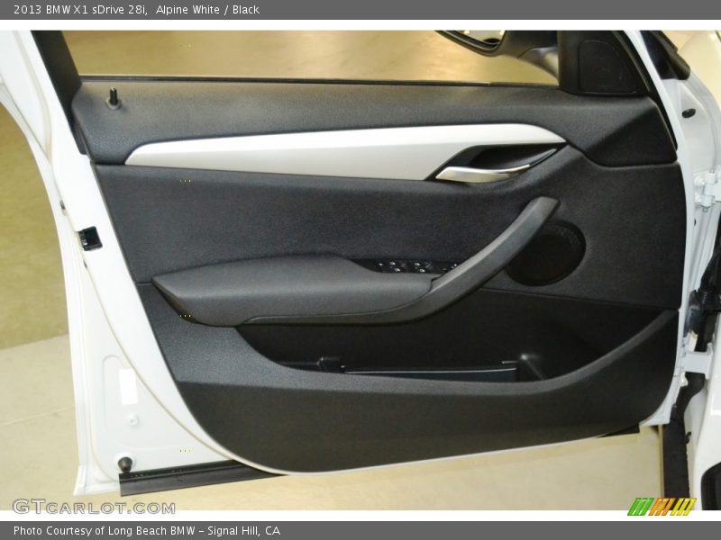 Alpine White / Black 2013 BMW X1 sDrive 28i