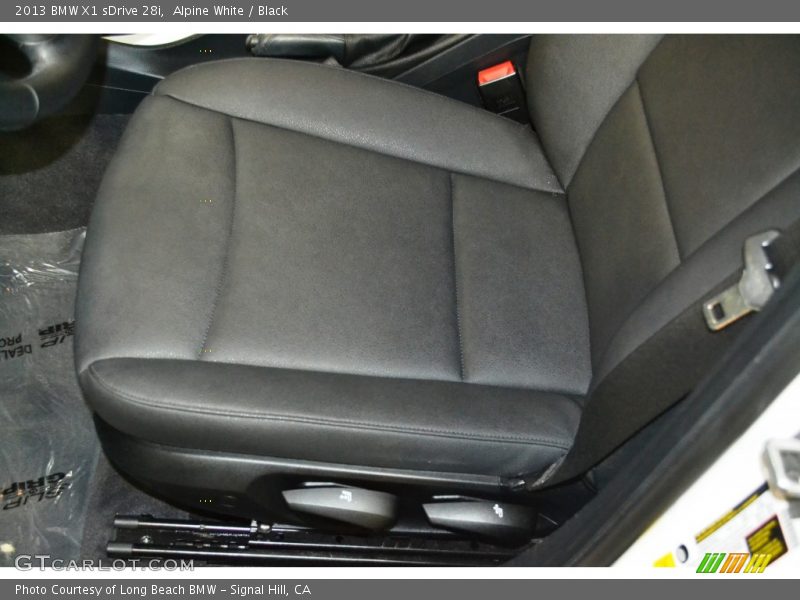 Alpine White / Black 2013 BMW X1 sDrive 28i