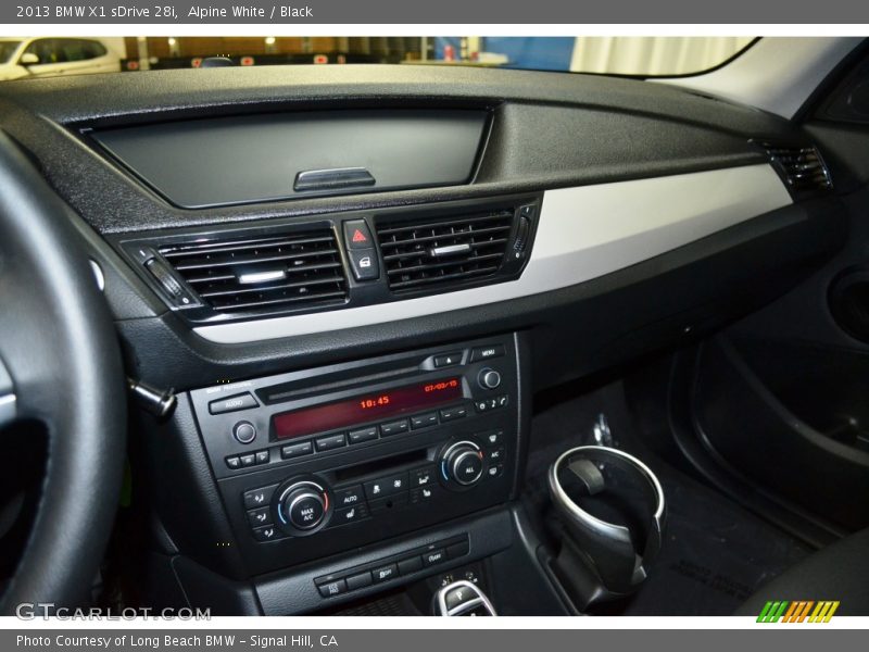 Alpine White / Black 2013 BMW X1 sDrive 28i