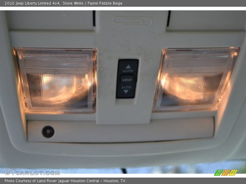 Stone White / Pastel Pebble Beige 2010 Jeep Liberty Limited 4x4