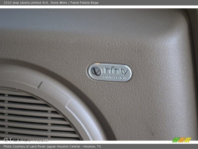 Stone White / Pastel Pebble Beige 2010 Jeep Liberty Limited 4x4