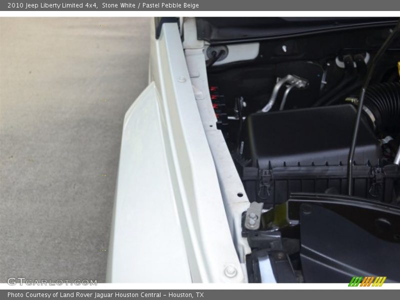 Stone White / Pastel Pebble Beige 2010 Jeep Liberty Limited 4x4
