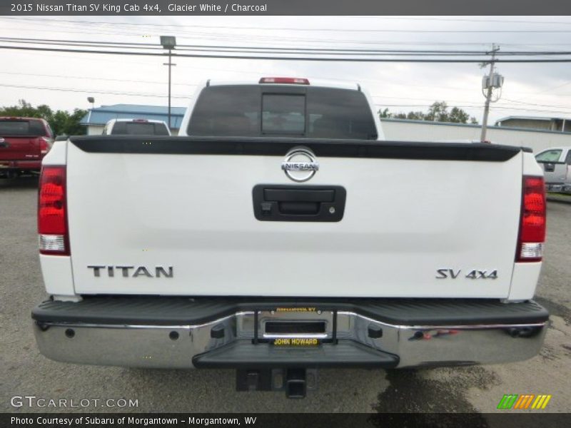 Glacier White / Charcoal 2015 Nissan Titan SV King Cab 4x4