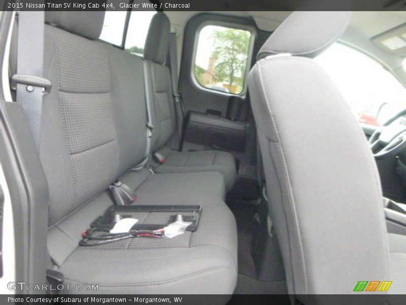 Glacier White / Charcoal 2015 Nissan Titan SV King Cab 4x4