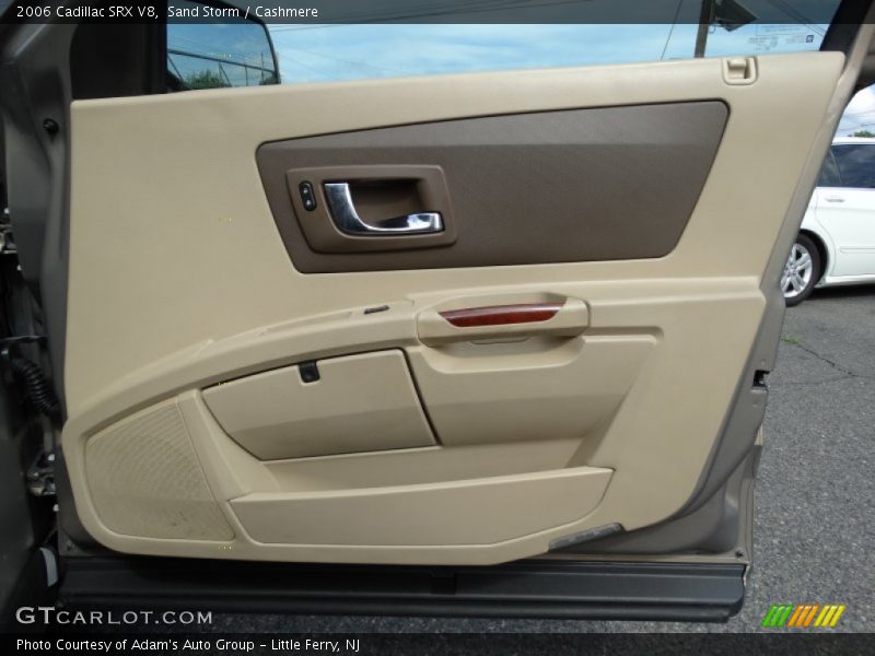 Sand Storm / Cashmere 2006 Cadillac SRX V8