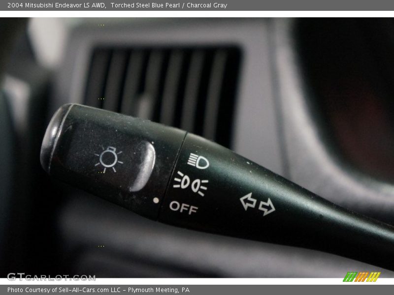 Torched Steel Blue Pearl / Charcoal Gray 2004 Mitsubishi Endeavor LS AWD