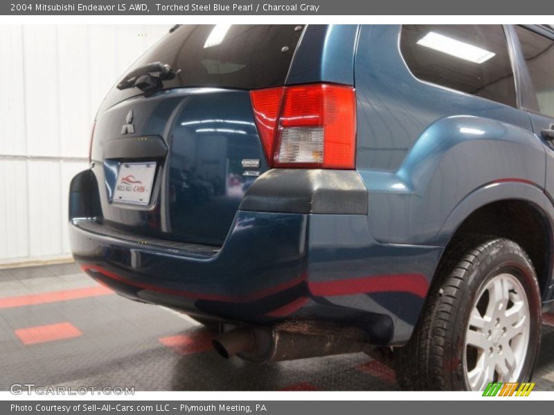 Torched Steel Blue Pearl / Charcoal Gray 2004 Mitsubishi Endeavor LS AWD