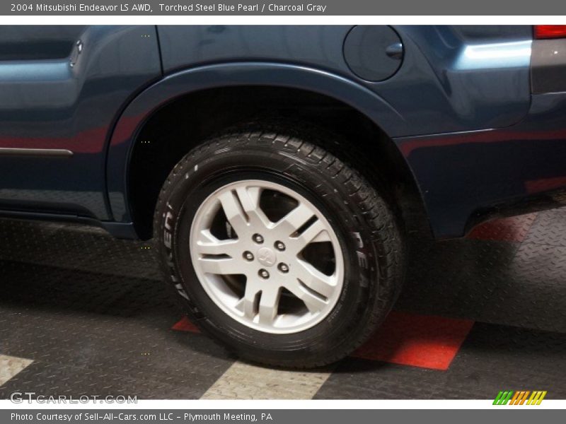 Torched Steel Blue Pearl / Charcoal Gray 2004 Mitsubishi Endeavor LS AWD