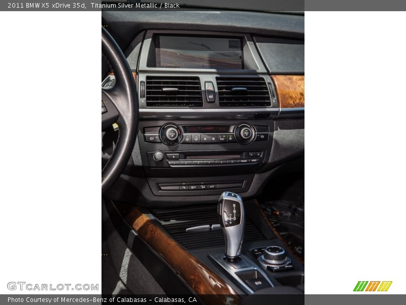 Titanium Silver Metallic / Black 2011 BMW X5 xDrive 35d