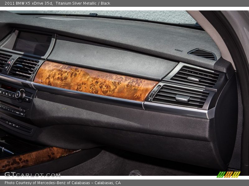 Titanium Silver Metallic / Black 2011 BMW X5 xDrive 35d