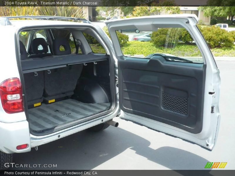 Titanium Metallic / Dark Charcoal 2004 Toyota RAV4