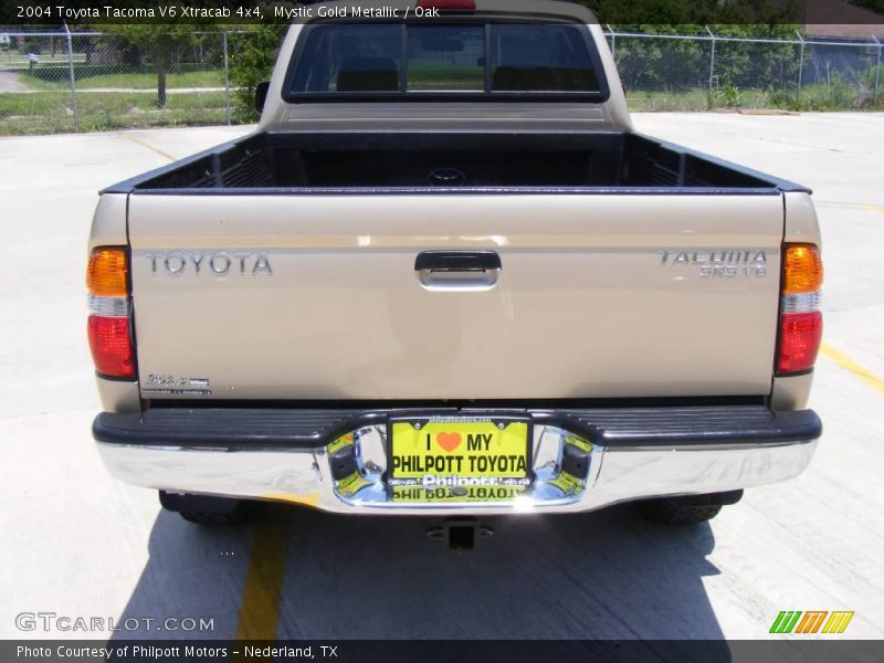 Mystic Gold Metallic / Oak 2004 Toyota Tacoma V6 Xtracab 4x4
