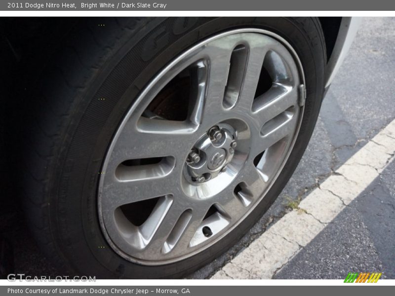 Bright White / Dark Slate Gray 2011 Dodge Nitro Heat