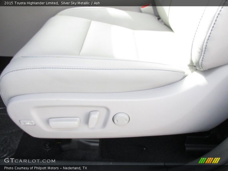 Silver Sky Metallic / Ash 2015 Toyota Highlander Limited