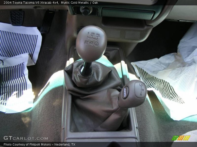 Mystic Gold Metallic / Oak 2004 Toyota Tacoma V6 Xtracab 4x4
