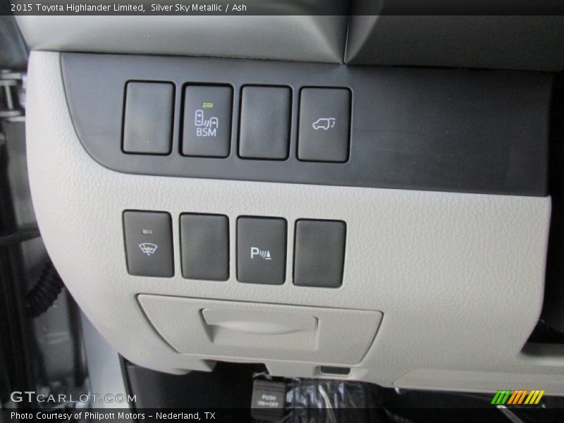 Silver Sky Metallic / Ash 2015 Toyota Highlander Limited