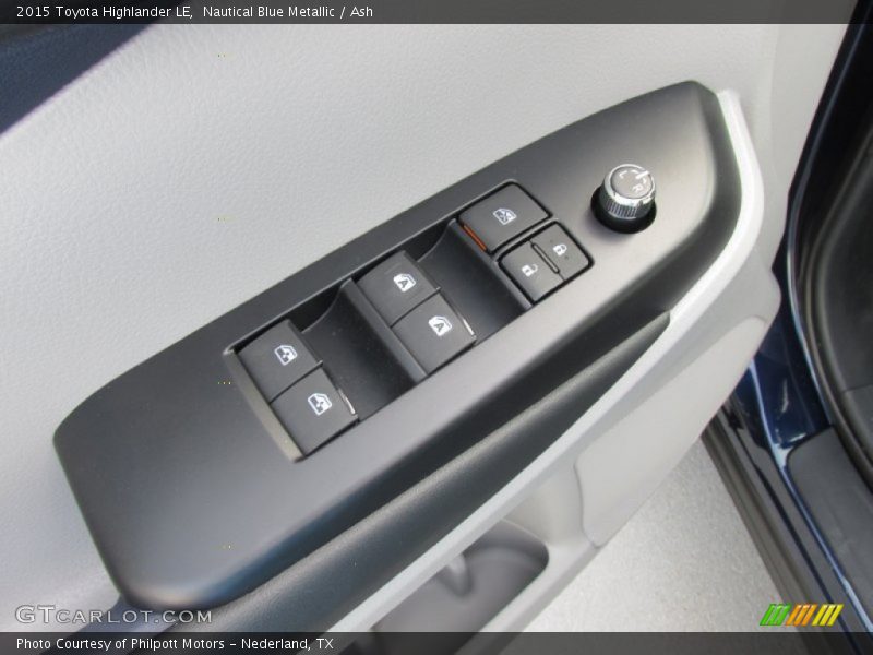 Nautical Blue Metallic / Ash 2015 Toyota Highlander LE