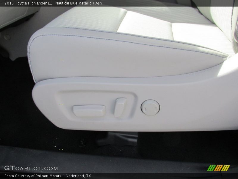 Nautical Blue Metallic / Ash 2015 Toyota Highlander LE