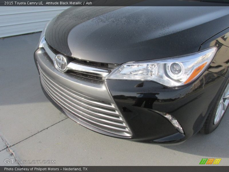 Attitude Black Metallic / Ash 2015 Toyota Camry LE
