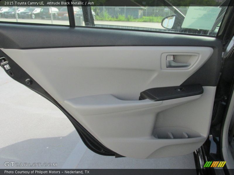 Attitude Black Metallic / Ash 2015 Toyota Camry LE